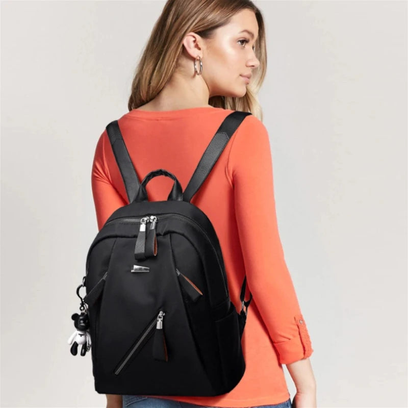 The new Oxford waterproof and wear-resistant travel backpack