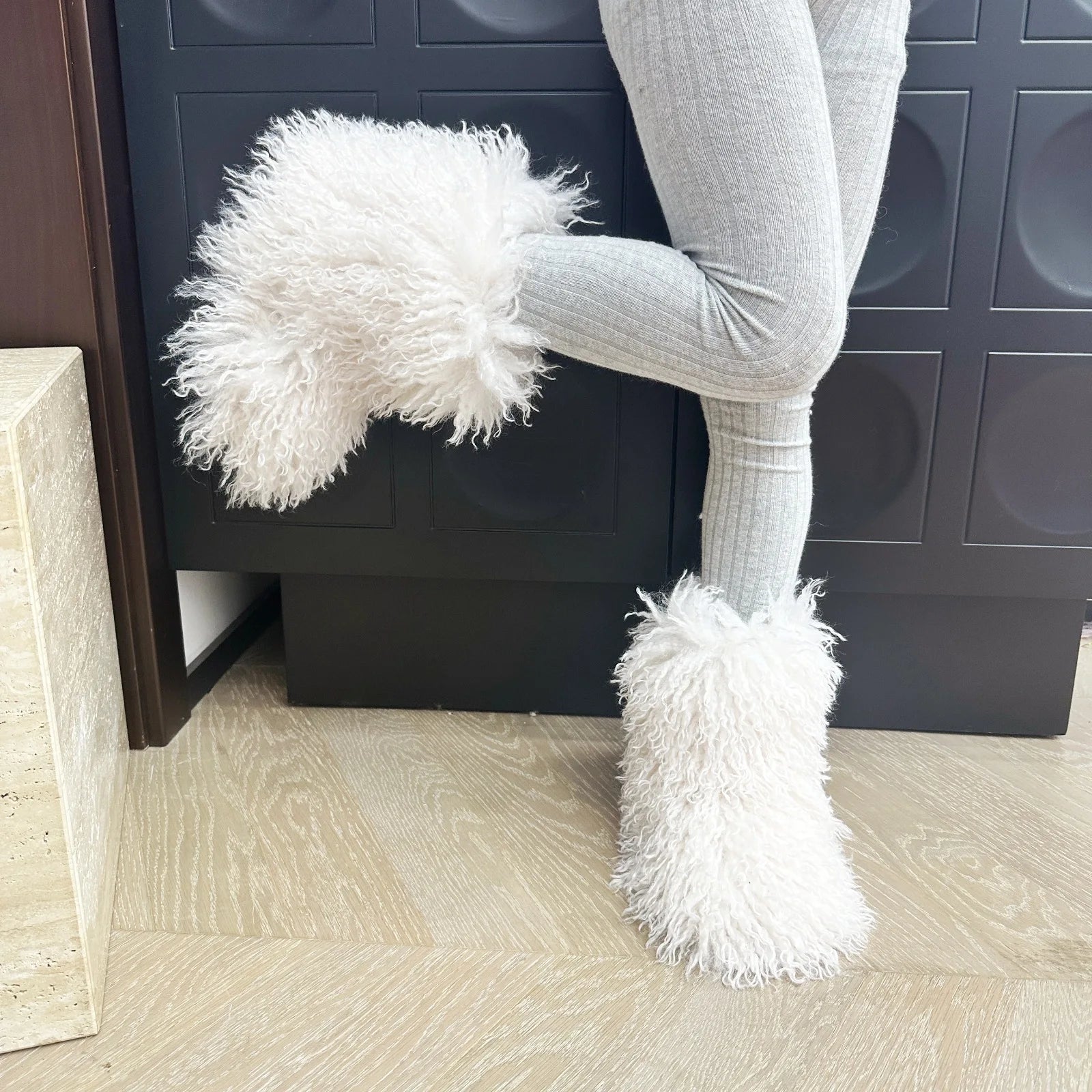 Hot Kids Warm Fur Boots Kids Winter Plush Faux Fur Snow Boots Ladies