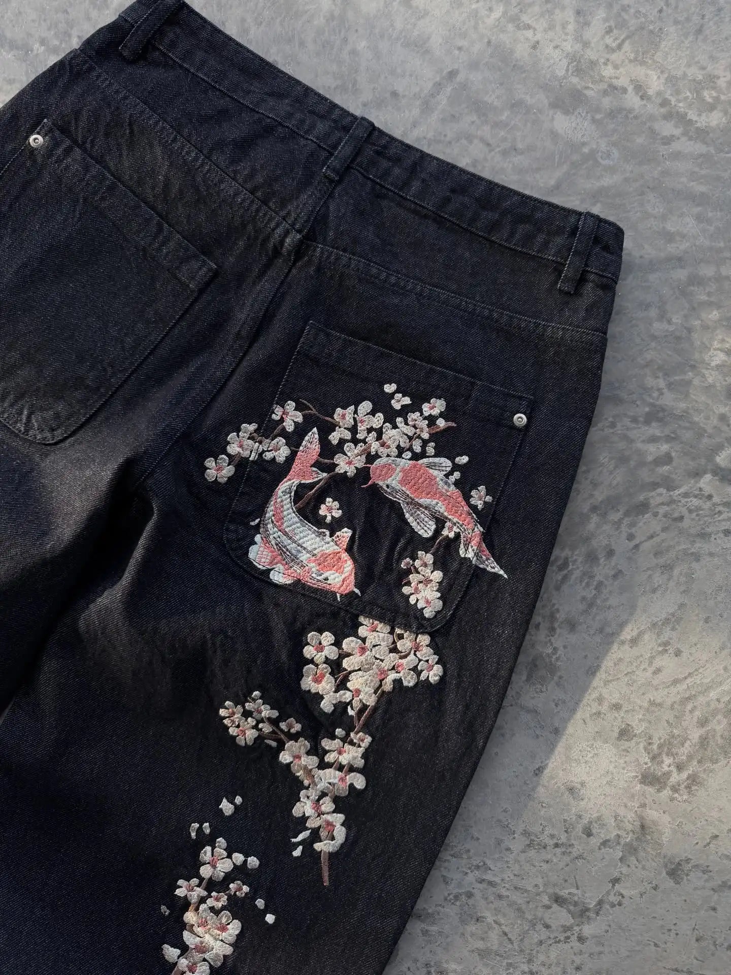 New Sakura Carp Embroidered Jeans Y2k Harajuku Retro Men and Women